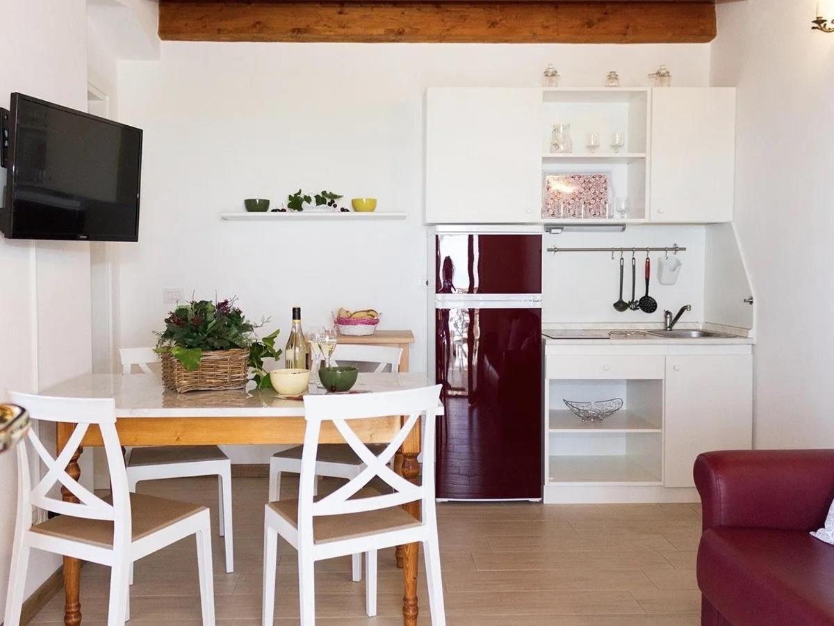 カスティリオーネ・デッラ・ペスカーイアResidenza Le Galereアパートメント エクステリア 写真